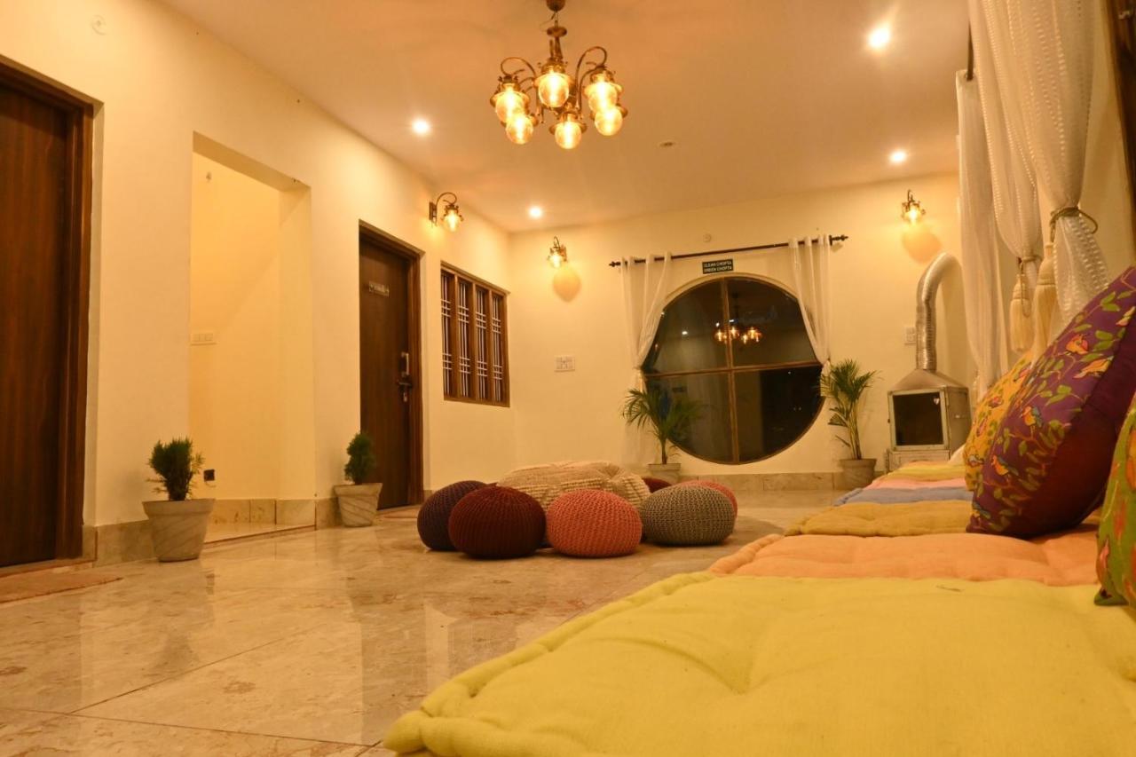 Hotel The Bunker House Chopta Esterno foto